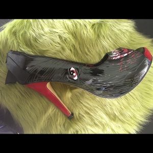 Iron Fist ~ PVC ~ US Heels Sz 9 ~ Gothic